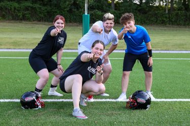 Sommer, Sonne, Football. – Tryouts bei den Miners.